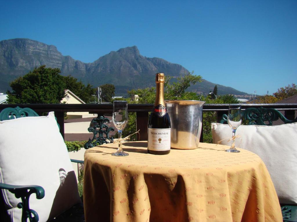 Harfield Guest Villa Cape Town Exterior photo