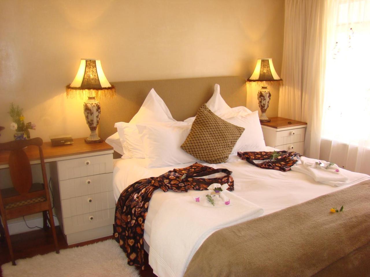 Harfield Guest Villa Cape Town Exterior photo