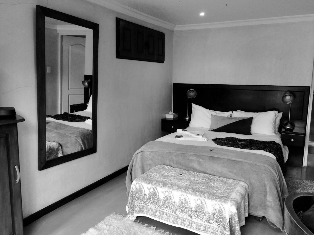 Harfield Guest Villa Cape Town Exterior photo